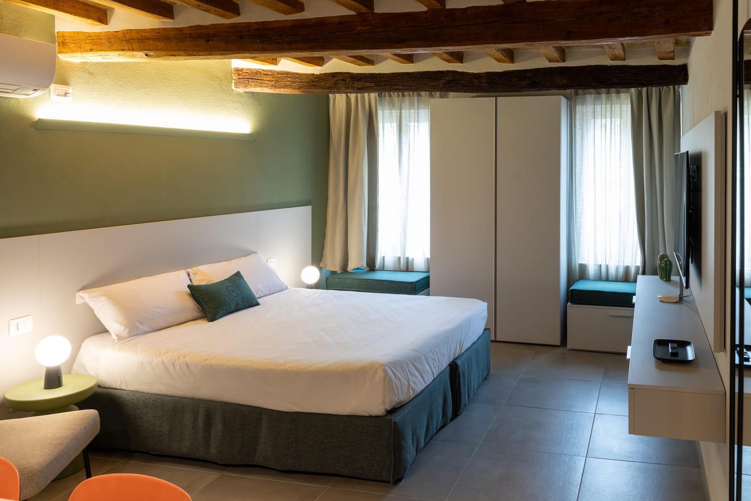 Palais Bernadette Aparthotel ปาร์มา ภายนอก รูปภาพ
